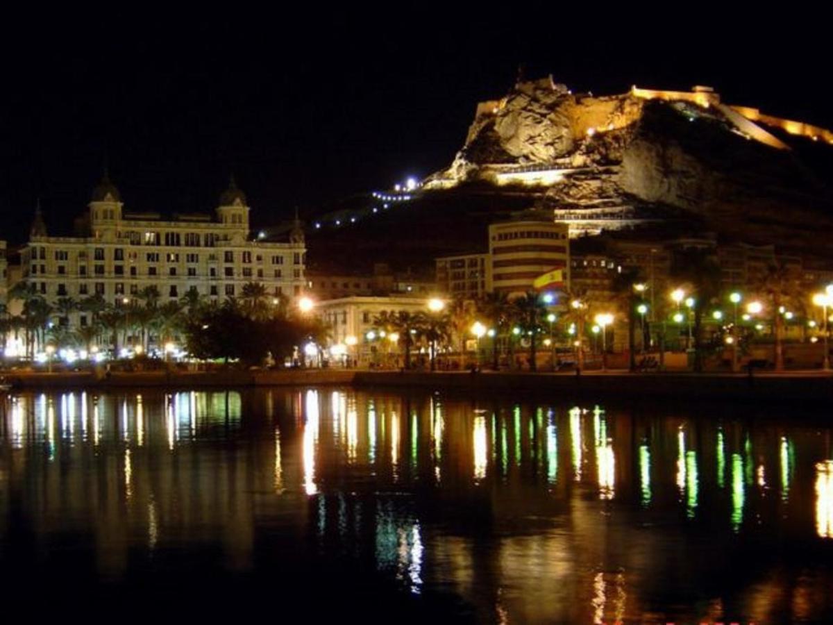 Luxury New Loft City Centre & Castle, Alicante Exterior photo